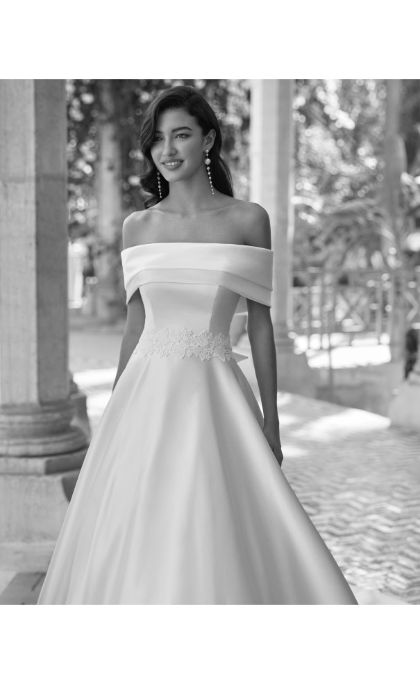 Vestido de novia ATHINA - ADRIANA ALIER 2024