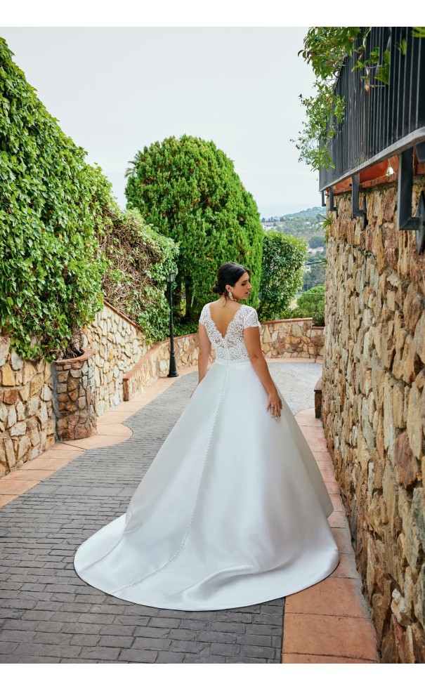 Vestido de Novia 19003 - MORILEE