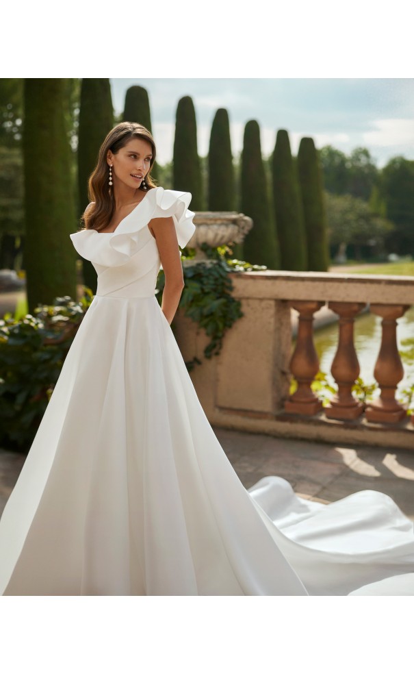 Vestido de novia DORCIE - ADRIANA ALIER 2025