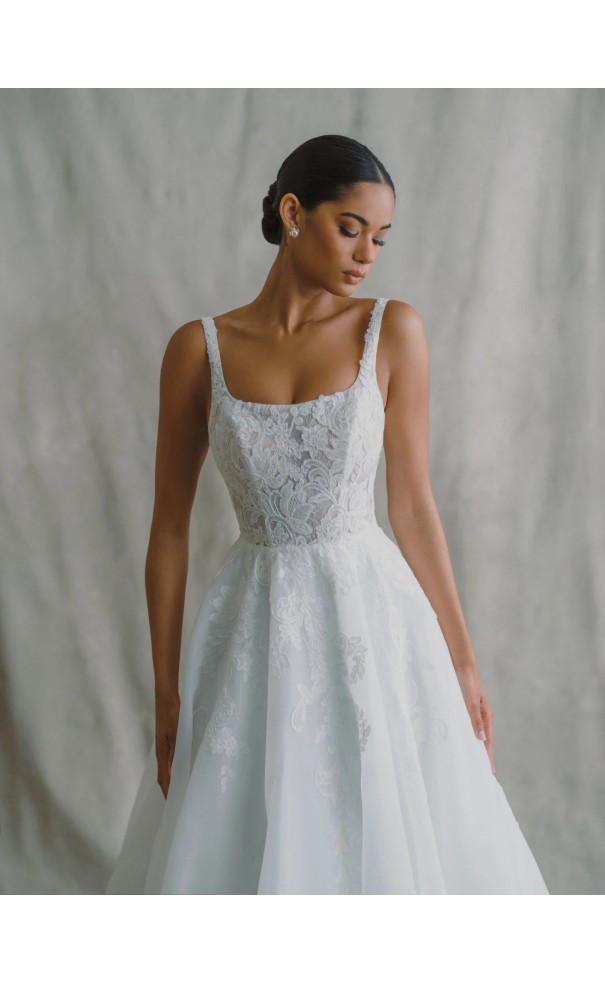 VESTIDO DE NOVIA X200- ALLURE BRIDALS