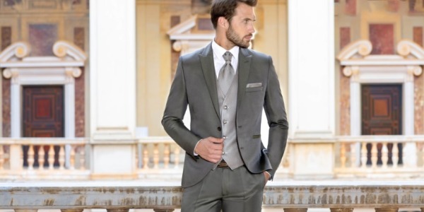 Comprar traje de novio en Granada: Guía para encontrar el ideal